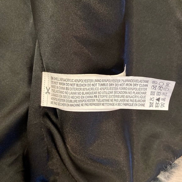 Faux fur vest Sz S - Picture 5 of 7